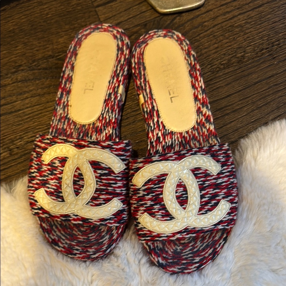 Chanel Red and White Slippers with Iconic CC Logo